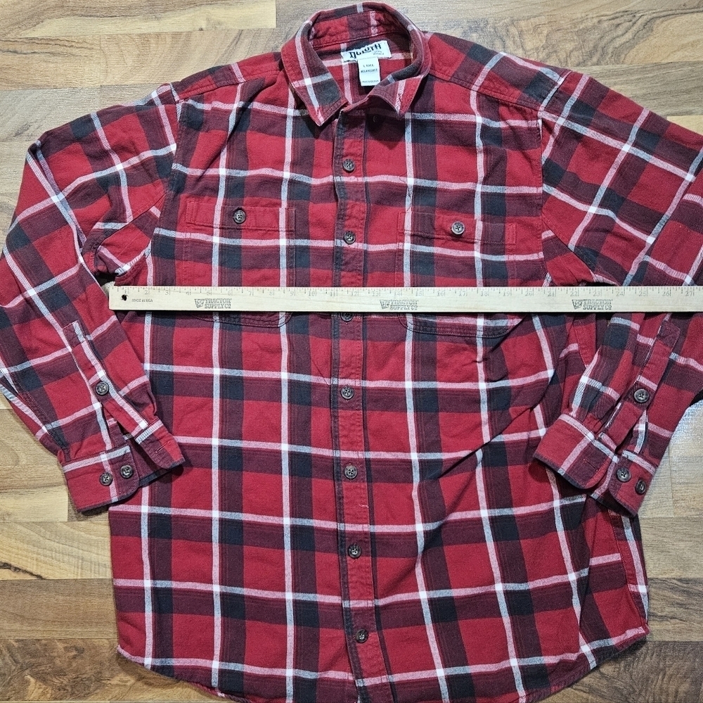 Duluth Trading Co Red Plaid Flannel Shirt L Tall Relaxed Fit - Picture 5 of 9